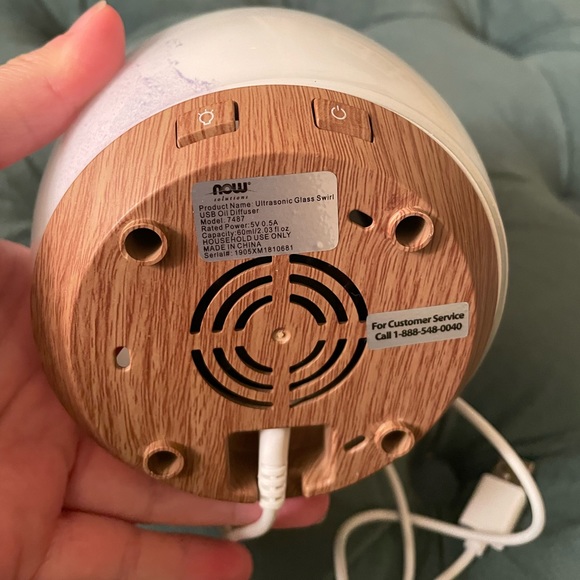 NOW glass swirl USB diffuser - Picture 3 of 9